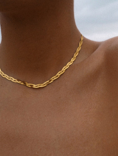 Collar Magic trenzado • Acero dorado 316L baño oro 18K