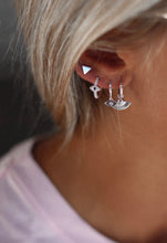 Cargar imagen en el visor de la galería, Pendientes triángulo - Plata 925 - par 19€ unidad 10€