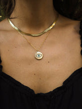 Cargar imagen en el visor de la galería, Collar Magic (ancho 5mm) • Acero dorado 316L baño oro 18k