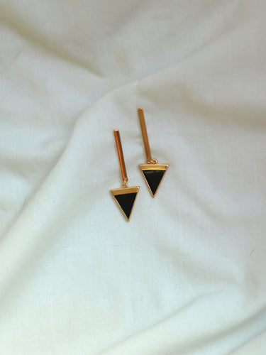 PENDIENTES BARRA UNIS - BAÑO ORO 24K - par 30€